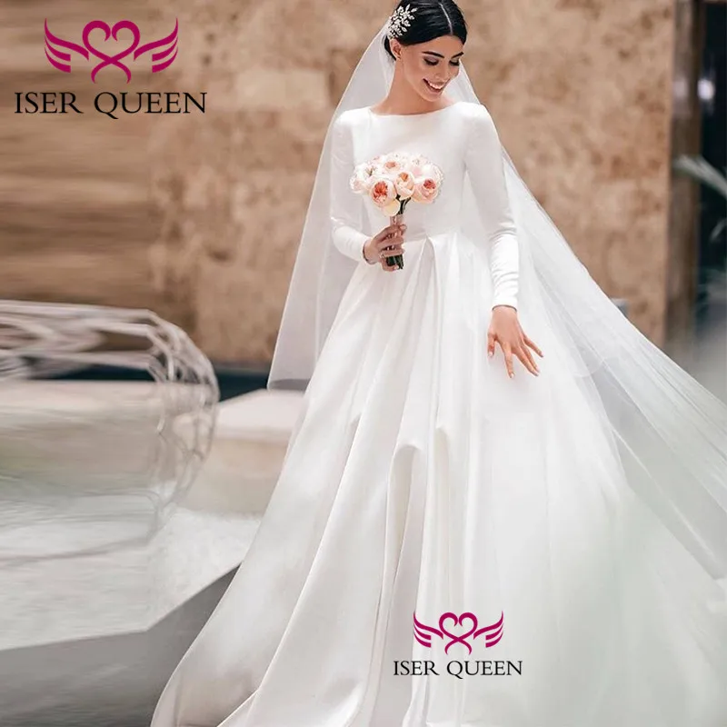 Vintage Pure White Long Sleeves A-line Wedding Gown 2019 Vogue Soft Satin courtTrain O-neckline Bride Dresses w0534
Vintage Pure White Long Sleeves A-line Wedding Gown 2019 Vogue Soft Satin courtTrain O-neckline Bride Dresses w0534