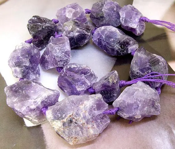 Unique Pearls jewellery Store Nugget Random Natural Quartz Amethyst Gemstone Loose Beads One Full Strand 15'' LC3-0295
Unique Pearls jewellery Store Nugget Random Natural Quartz Amethyst Gemstone Loose Beads One Full Strand 15'' LC3-0295
