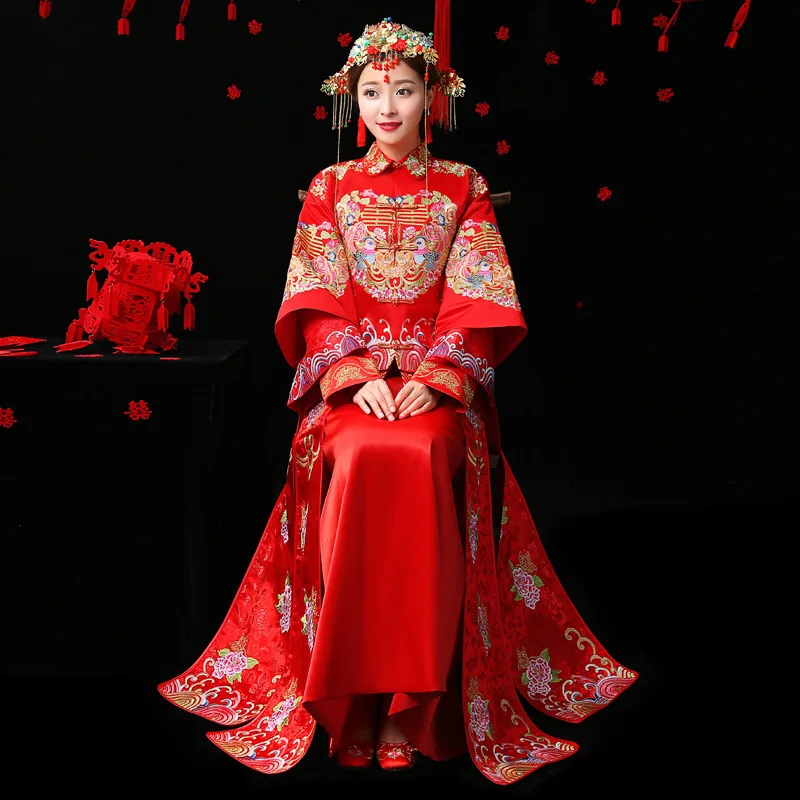 Plus Size 3XL Chinese Traditional Wedding Dress Cheongsam Long Red Qipao Embroidery Robe Oriental Style Dresses Bride Traditions
Plus Size 3XL Chinese Traditional Wedding Dress Cheongsam Long Red Qipao Embroidery Robe Oriental Style Dresses Bride Traditions