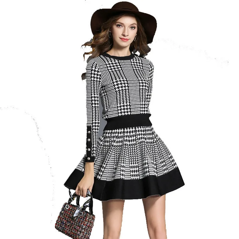 Spring Plaid Sweater Skirt Suit Women 2 Piece Set Long Sleeve O Neck Button Knitted Skirt Set Crop And A Line Skirt
Spring Plaid Sweater Skirt Suit Women 2 Piece Set Long Sleeve O Neck Button Knitted Skirt Set Crop And A Line Skirt