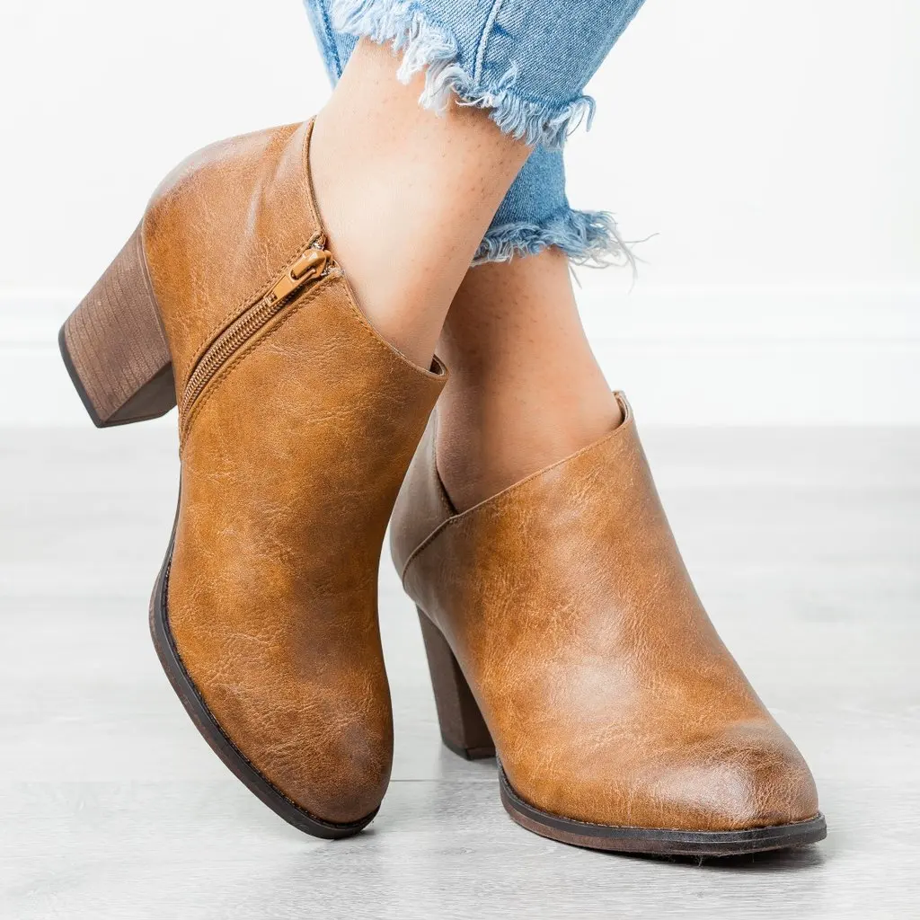 Fashion Pointed Toe Casual Ladies Fashion Autumn Ankle Women Boots Heel Slip On Women Female Heels Single Shoes
Fashion Pointed Toe Casual Ladies Fashion Autumn Ankle Women Boots Heel Slip On Women Female Heels Single Shoes