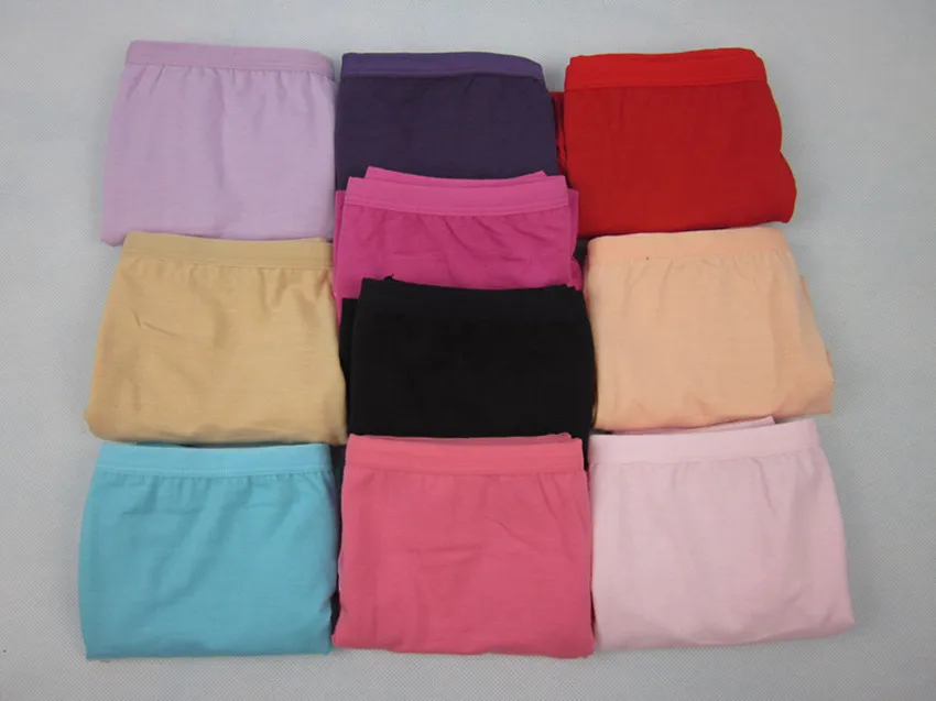 new arrive mid high waists women underwear,plus size L XL,XXL,XXXL ,pure cotton panties free shipping,retail and whole sale.
new arrive mid high waists women underwear,plus size L XL,XXL,XXXL ,pure cotton panties free shipping,retail and whole sale.