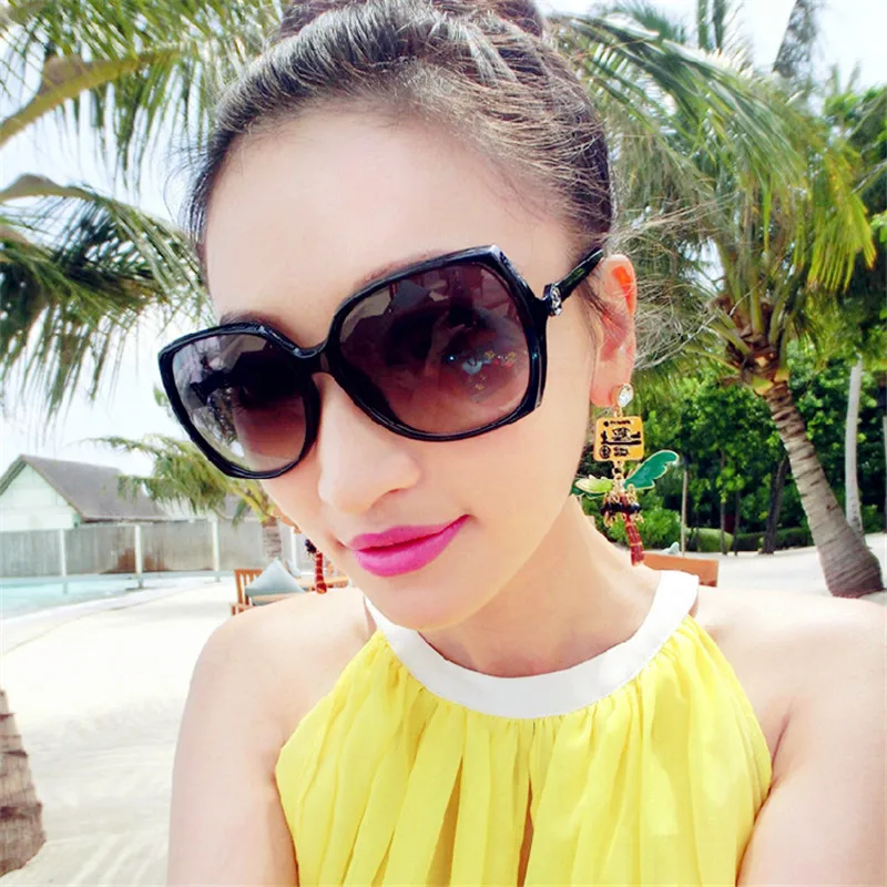 NULL Gafas de Sol Mujer 2019 Star Models Flowers Sunglasses Female Tide Big Box Frog Mirror Sunglasses Tide Female Sun glasses
NULL Gafas de Sol Mujer 2019 Star Models Flowers Sunglasses Female Tide Big Box Frog Mirror Sunglasses Tide Female Sun glasses