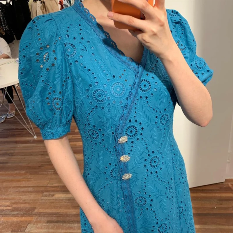 

Heavy Embroidery Crochet Lace Dress One Piece V Neck Puff Sleeve Short Dress Petite Robe Femme Vestido Fiesta Vestiti Donna