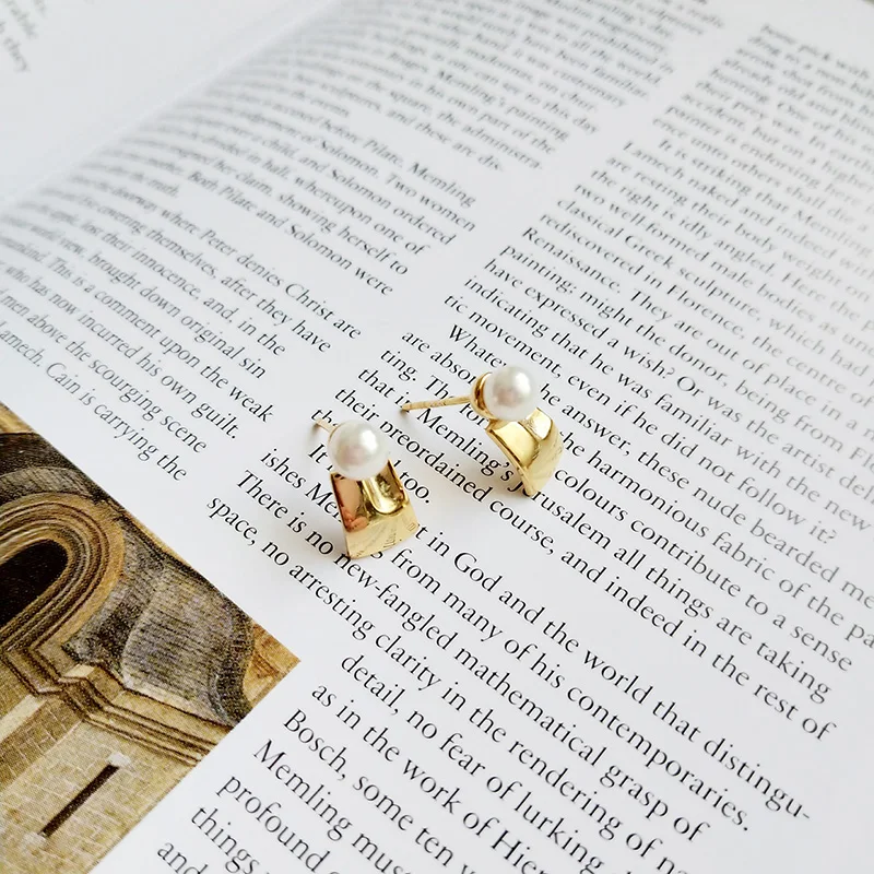 WTLTC Minimalist Geometrical Hammered Post Earrings 925 Sterling Sliver Small Pearls Earrings Minimal Statement Stud Earrings
WTLTC Minimalist Geometrical Hammered Post Earrings 925 Sterling Sliver Small Pearls Earrings Minimal Statement Stud Earrings
