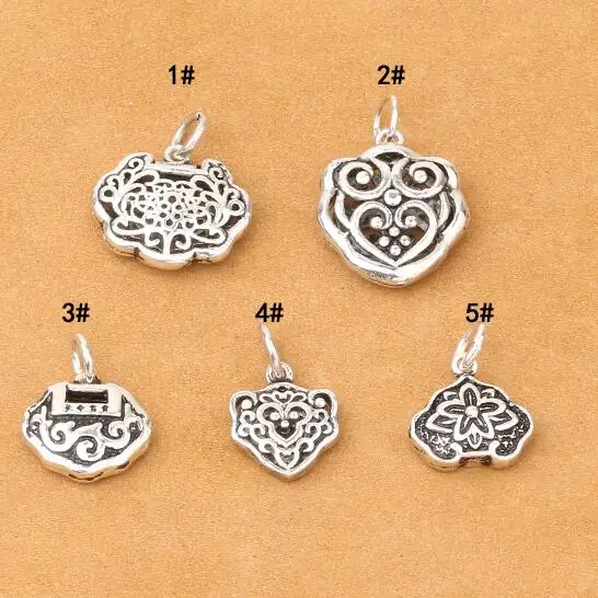 100% 925 Silver Longevity Lock Charm DIY Bracelet Charm Good Luck Symbol Necklace Charm Jewelry Small Pendant
100% 925 Silver Longevity Lock Charm DIY Bracelet Charm Good Luck Symbol Necklace Charm Jewelry Small Pendant