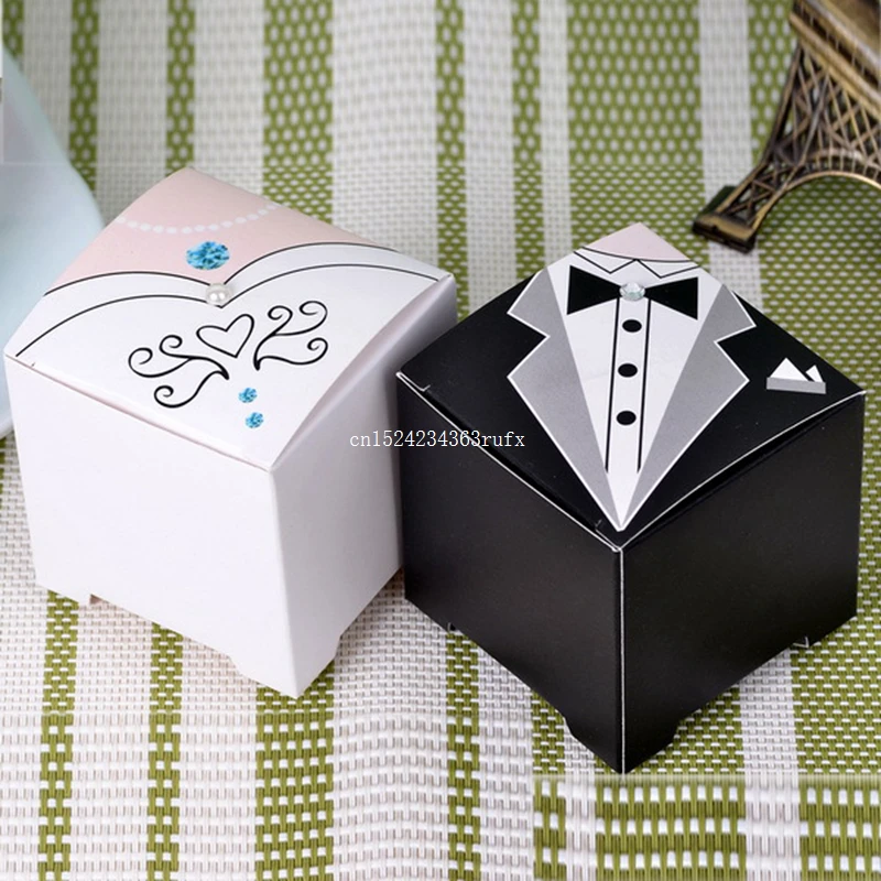 1000pcs Europe Wedding Favor Gifts Pink Bride and Groom Suit Wedding Favor Candy Boxes Sweet Gift Box Wholesale
1000pcs Europe Wedding Favor Gifts Pink Bride and Groom Suit Wedding Favor Candy Boxes Sweet Gift Box Wholesale