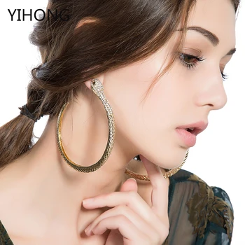 2017 New fashion Gold Filled Alloy imitation Crystal Snake Stud Earrings Gift for Women
2017 New fashion Gold Filled Alloy imitation Crystal Snake Stud Earrings Gift for Women
