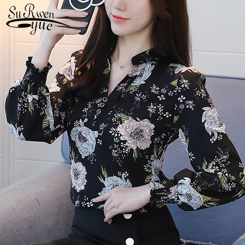 2019 fashion v-neck women blouse shirt long sleeve printing women's clothing plus size OL blouse feminine tops blusas D556 30
2019 fashion v-neck women blouse shirt long sleeve printing women's clothing plus size OL blouse feminine tops blusas D556 30