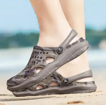2020 New Men's Hollow out Summer Shoes Men Slippers Breathable Non-slip Mules Male Garden Shoes Casual Beach Sandals unisex shoe
2020 New Men's Hollow out Summer Shoes Men Slippers Breathable Non-slip Mules Male Garden Shoes Casual Beach Sandals unisex shoe