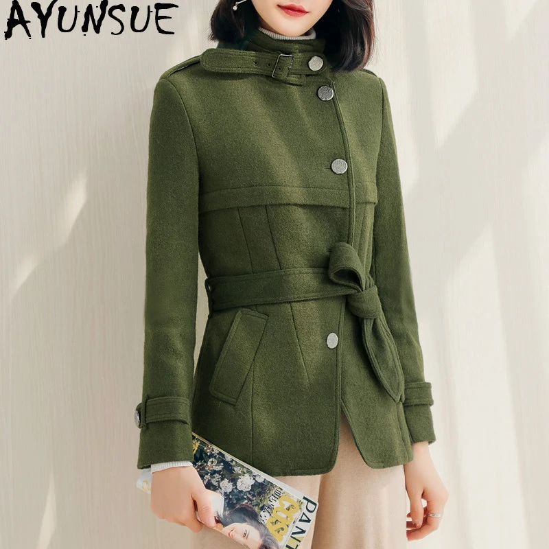 AYUNSUE Korean Wool Coat Women Short Autumn Winter Female Jacket Elegant Ladies Coats Woolen Coat Abrigos Mujer Elegante KJ2383
AYUNSUE Korean Wool Coat Women Short Autumn Winter Female Jacket Elegant Ladies Coats Woolen Coat Abrigos Mujer Elegante KJ2383