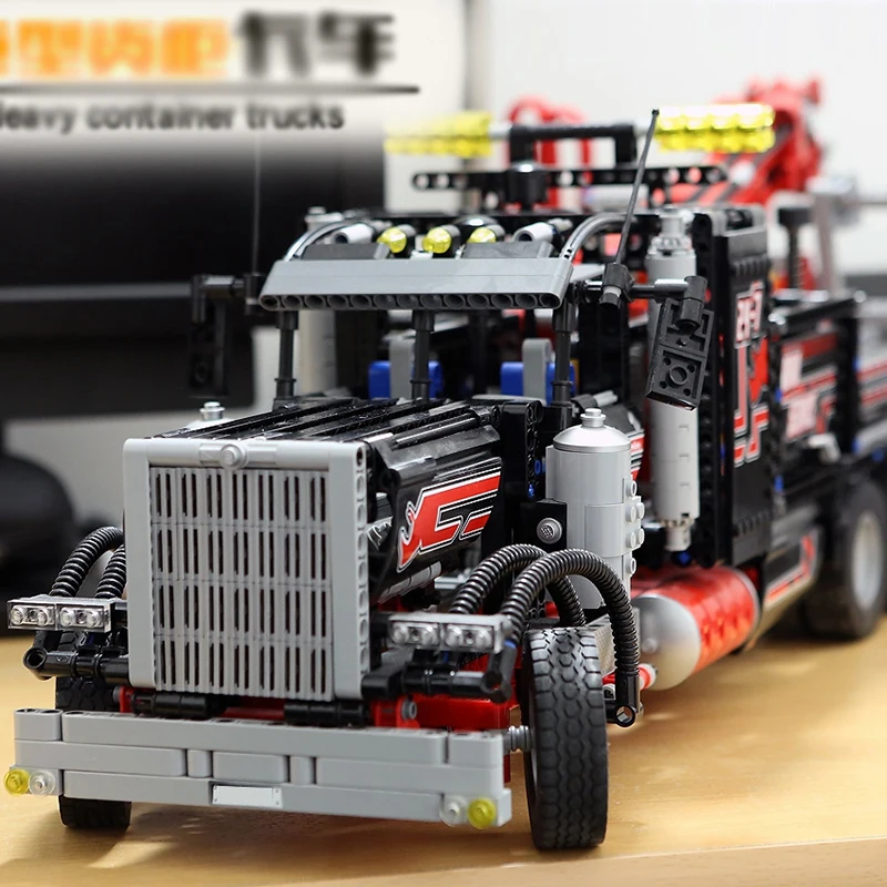 LegoINGlys 8285 1877pcs technic series The American heavy container trucks Model Building blocks Bricks Compatible lepinang DHL
LegoINGlys 8285 1877pcs technic series The American heavy container trucks Model Building blocks Bricks Compatible lepinang DHL