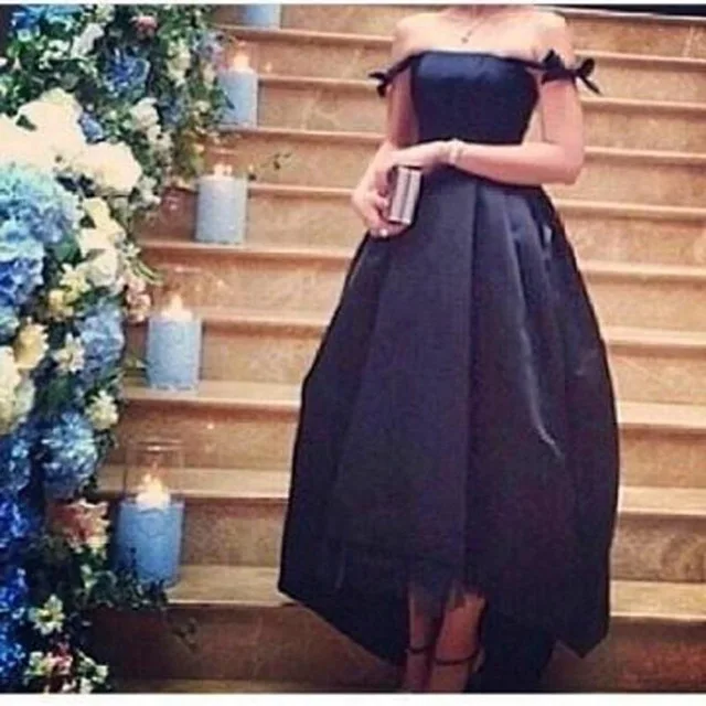 DZW595 2019 Vestidos de festa New Simple Off Shoulder Arabic Black Dresses Satin Formal Evening dress prom dresses Party Gowns
DZW595 2019 Vestidos de festa New Simple Off Shoulder Arabic Black Dresses Satin Formal Evening dress prom dresses Party Gowns
