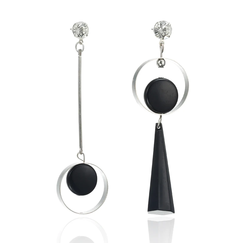 Korean Fashion Geometric Long Asymmetry Earring Rhinestone Circle Ear Stud New Acrylic Big Earrings Bijoux Brincos
Korean Fashion Geometric Long Asymmetry Earring Rhinestone Circle Ear Stud New Acrylic Big Earrings Bijoux Brincos