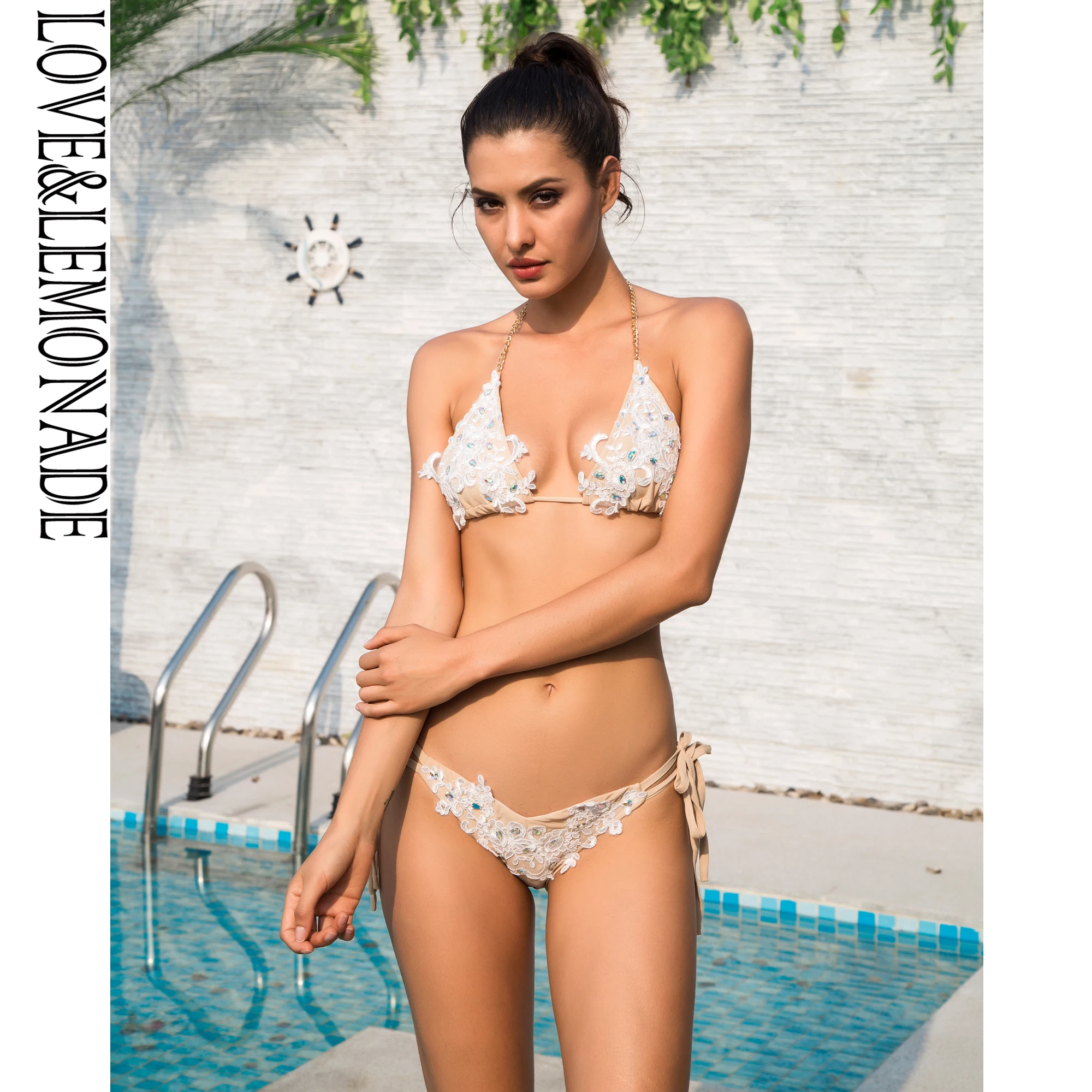 Love&Lemonade White Lace Beaded Metal Chain Decoration Two-Pieces Beach BIKINI LM1185
Love&Lemonade White Lace Beaded Metal Chain Decoration Two-Pieces Beach BIKINI LM1185