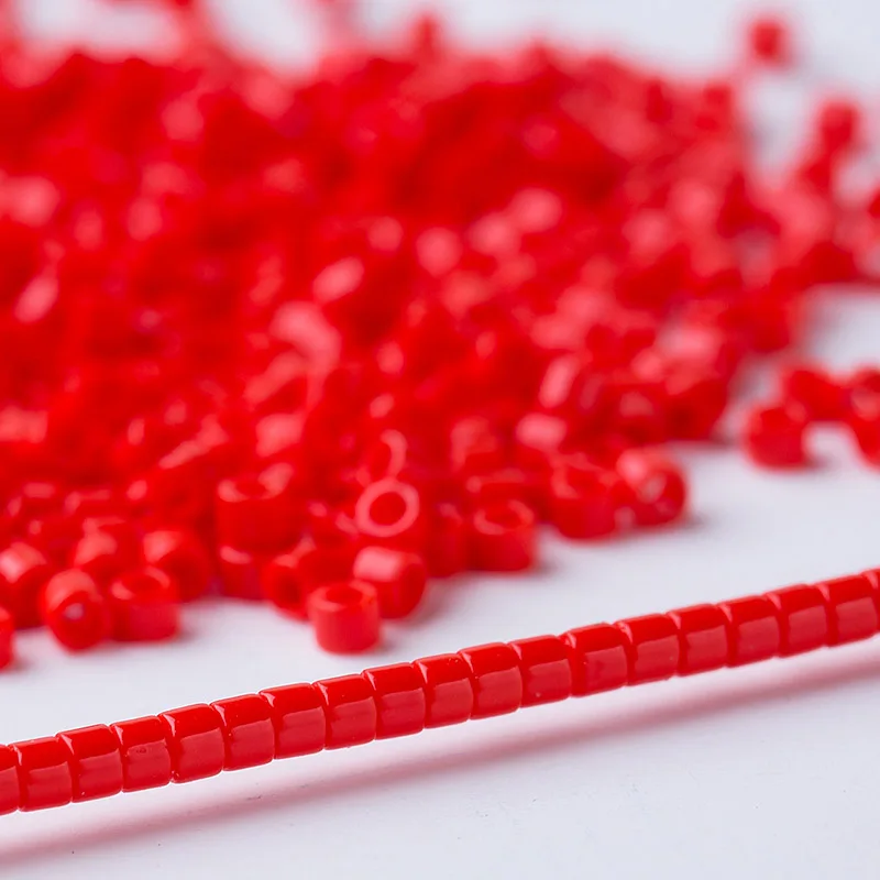 2018 New 11/0 Delica Beads 1.6mm 10grams/lot Opaque Red Round Glass Beads DIY Jewelry Finding Making DB727
2018 New 11/0 Delica Beads 1.6mm 10grams/lot Opaque Red Round Glass Beads DIY Jewelry Finding Making DB727