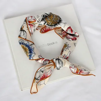 16Designs Chic Small Square Silk-like Scarf Female 2018 Multifunction Bag Decoration Hair Handkerchief Print Bandana
16Designs Chic Small Square Silk-like Scarf Female 2018 Multifunction Bag Decoration Hair Handkerchief Print Bandana