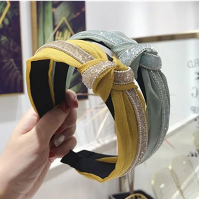 Crystal Headbands Women Shiny Mesh Lace Hairband Knotted Center Solid Color Wide Crystals Head Band Adult Boutique Hairband
Crystal Headbands Women Shiny Mesh Lace Hairband Knotted Center Solid Color Wide Crystals Head Band Adult Boutique Hairband