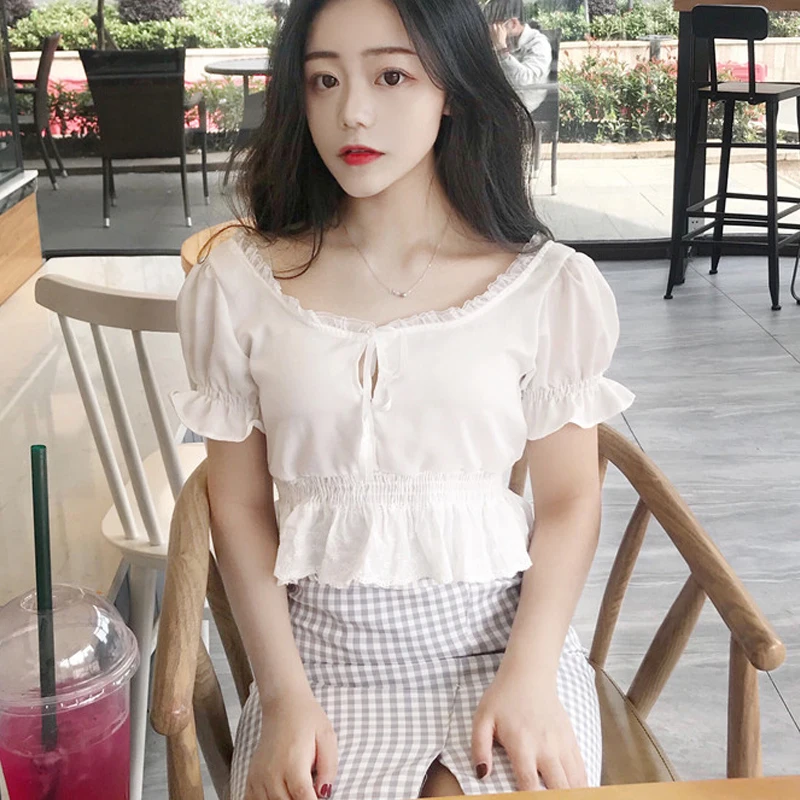 sexy crop top vintage lace up ruffle white blouses woman shirts 2019 Streetwear womens tops and blouses casal boho clothing
sexy crop top vintage lace up ruffle white blouses woman shirts 2019 Streetwear womens tops and blouses casal boho clothing