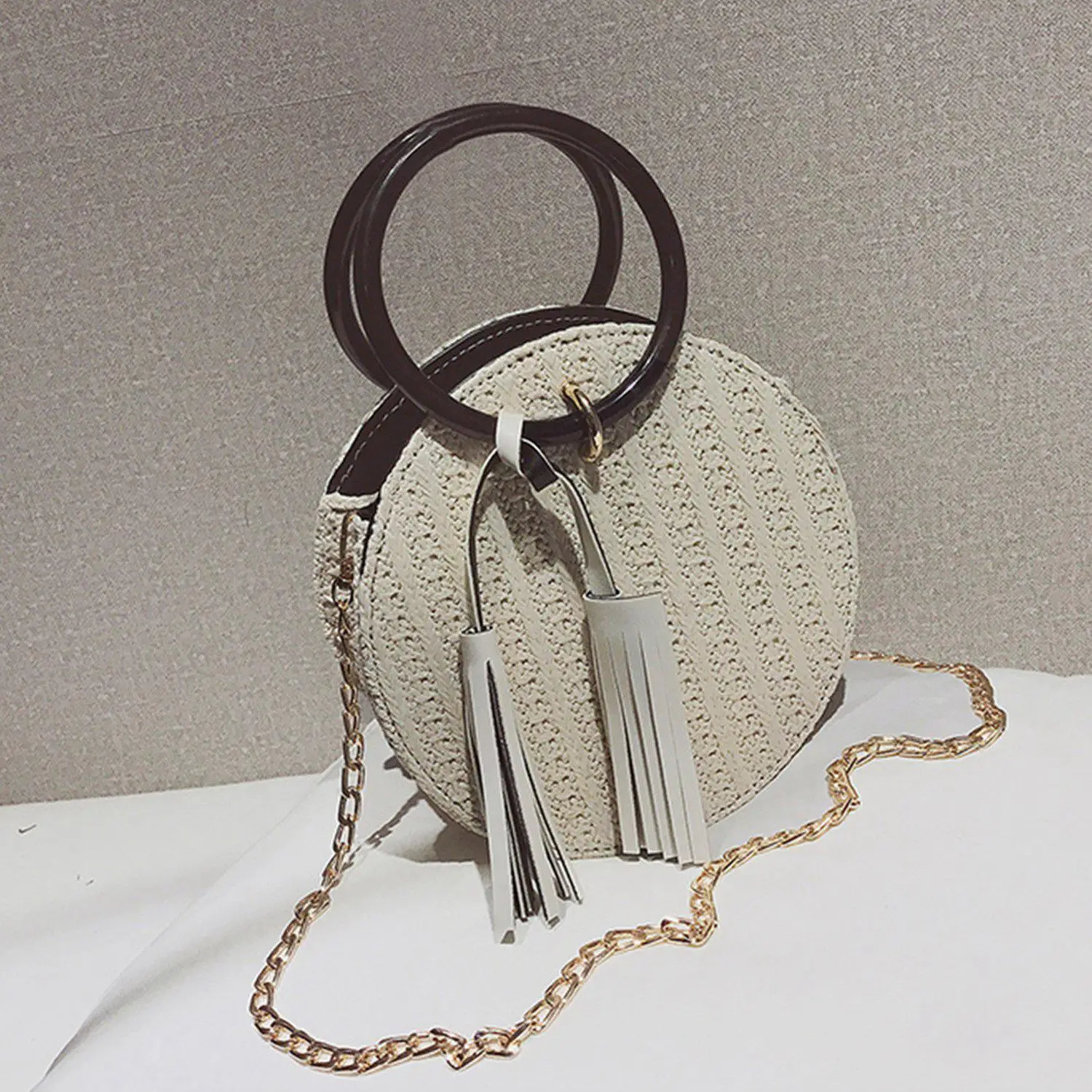 HCH Summer Handbag Hand-woven Straw Round Phone bag Portable Beach bag Chain Shoulder bags for women 2018
HCH Summer Handbag Hand-woven Straw Round Phone bag Portable Beach bag Chain Shoulder bags for women 2018