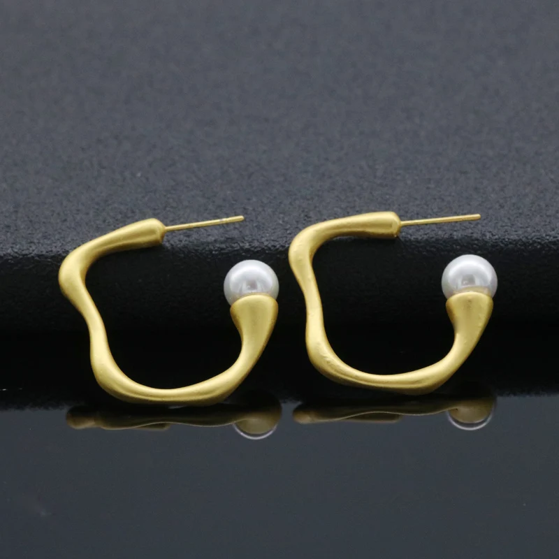 Bohemian Pearl Earings Gold Silver Hoop Earrings for Women Jewelry Elegant Wedding Engagement Statement Boho Brincos Bijoux
Bohemian Pearl Earings Gold Silver Hoop Earrings for Women Jewelry Elegant Wedding Engagement Statement Boho Brincos Bijoux