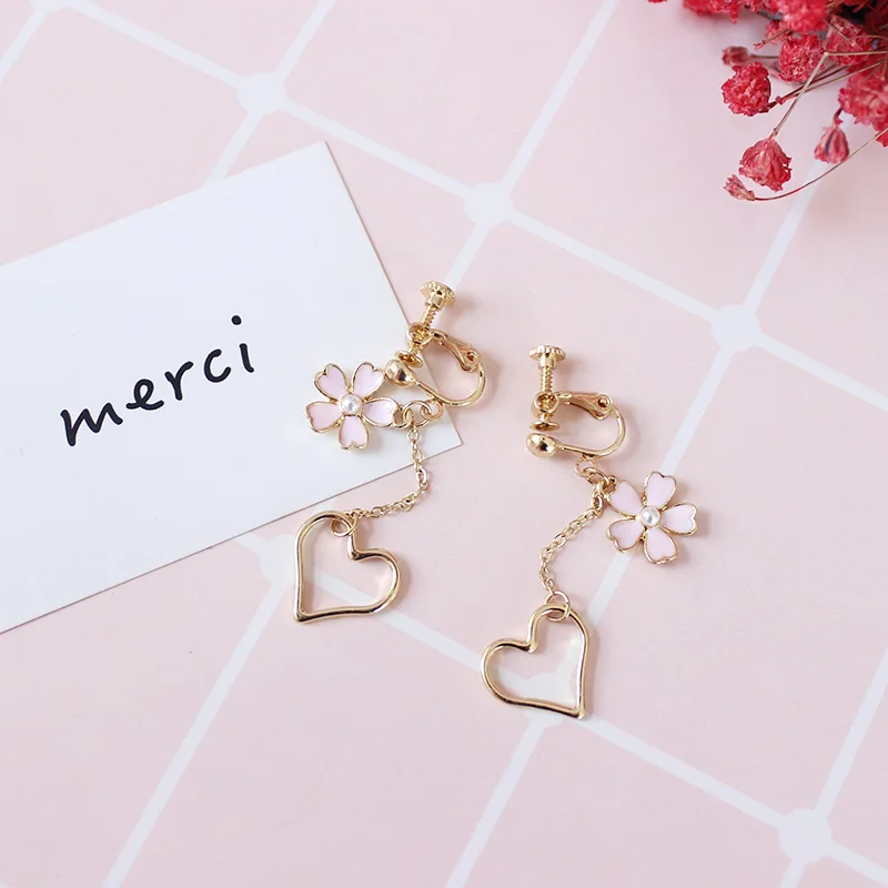 Free shipping fashion ladies jewelry personality fresh art girls earrings double chain heart-shaped flower pendant long earrings
Free shipping fashion ladies jewelry personality fresh art girls earrings double chain heart-shaped flower pendant long earrings
