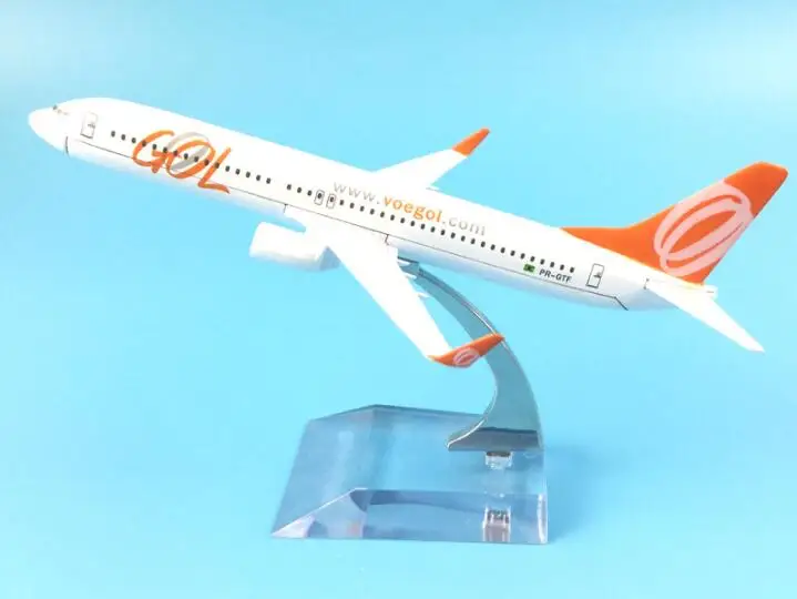 Alloy Metal Air Brazil Gol B737 Airlines Airplane Model Voegol Boeing 737 Airways Plane Model Stand Aircraft for Kids Gifts 16cm
Alloy Metal Air Brazil Gol B737 Airlines Airplane Model Voegol Boeing 737 Airways Plane Model Stand Aircraft for Kids Gifts 16cm