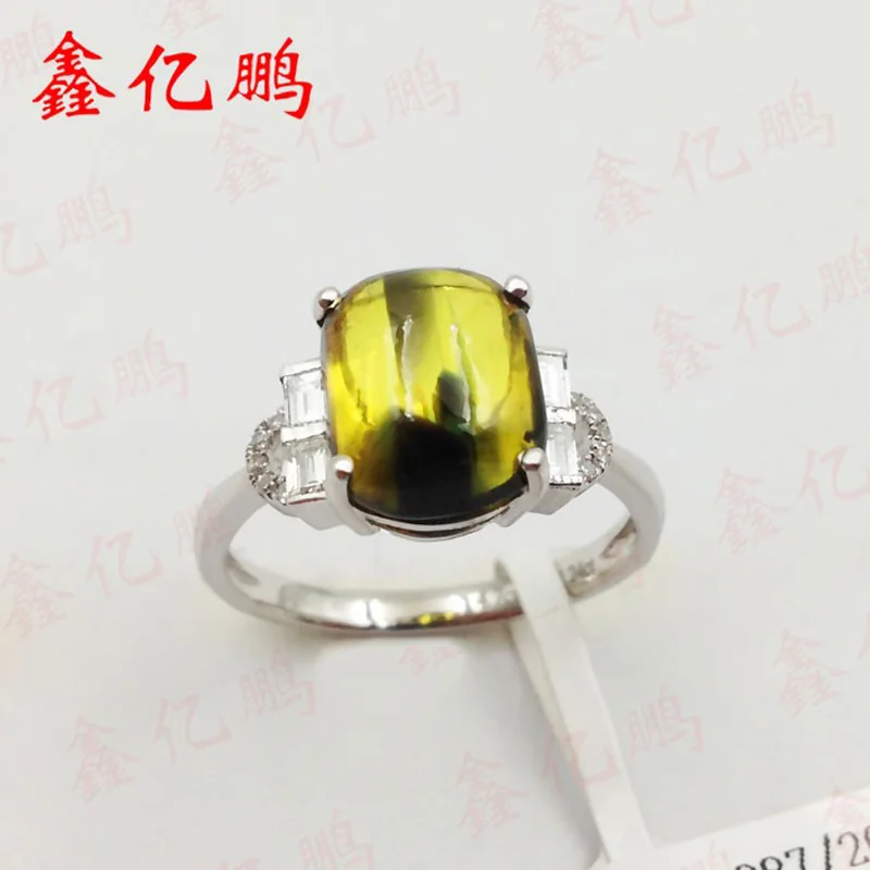 Xin yi peng 18 k white Gold inlaid natural sapphire ring, the woman ring with diamond, anniversary gifts
Xin yi peng 18 k white Gold inlaid natural sapphire ring, the woman ring with diamond, anniversary gifts