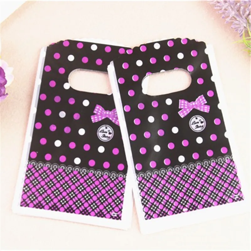 2016 New Design Wholesale 100pcs/lot 9*15cm Luxury Simple Gift Packaging Pouches Purple Small Present Gift Bags
2016 New Design Wholesale 100pcs/lot 9*15cm Luxury Simple Gift Packaging Pouches Purple Small Present Gift Bags