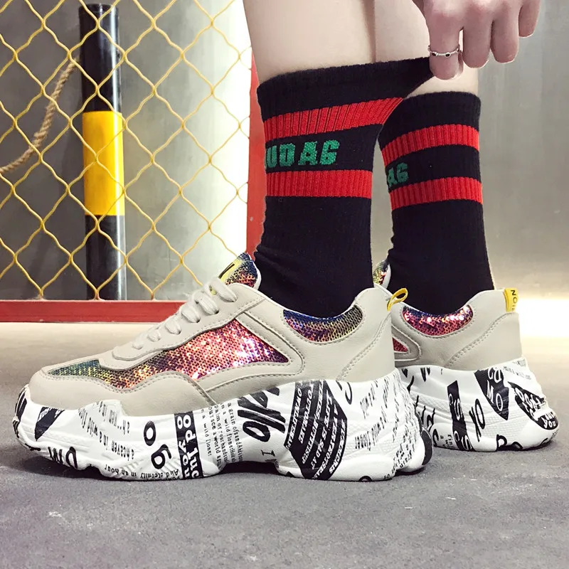 Woman Casual Shoes PU Leather Graffiti Lace-up Bling Sneakers Flat Bottom Ladies Vulcanized Shoes Chunky Sneakers Female A0193w 
Woman Casual Shoes PU Leather Graffiti Lace-up Bling Sneakers Flat Bottom Ladies Vulcanized Shoes Chunky Sneakers Female A0193w