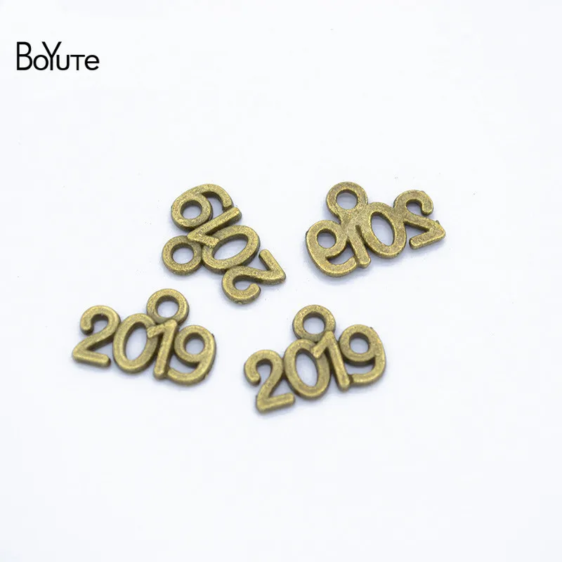 BoYuTe (100 PiecesLot) Metal Alloy 149MM 2019 2020 Year Souvenir Charms Pendant Diy Jewelry Accessories Wholesale 6 Colors (5)