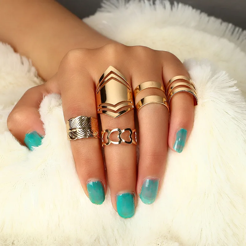 TianBo 5pcs /Set Punk Zinc Alloy Material Golden Opening Rings Set For Women Hollow Finger Jewelry Fashion Accessories
TianBo 5pcs /Set Punk Zinc Alloy Material Golden Opening Rings Set For Women Hollow Finger Jewelry Fashion Accessories