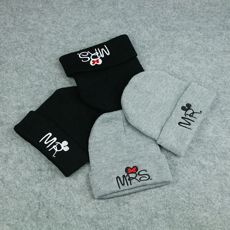 Disney Mickey Minnie Cute Child Girl Baby Winter Warm Knit Embroidery Hood Warm wool hat
Disney Mickey Minnie Cute Child Girl Baby Winter Warm Knit Embroidery Hood Warm wool hat