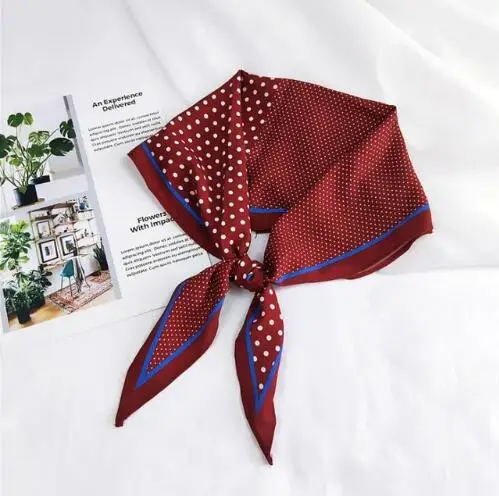 4 Colors Triangle Dot Striped Scarf for Women Hair Handkerchief Hemp Silk Plaid Bandana Female Bag Scarves Lady 2019 35*118CM
4 Colors Triangle Dot Striped Scarf for Women Hair Handkerchief Hemp Silk Plaid Bandana Female Bag Scarves Lady 2019 35*118CM