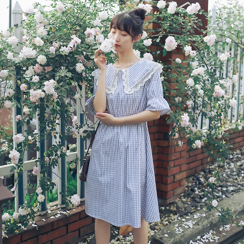 Women Kawaii Plaid Knee-length Dress Lace Peter Pan Collar Short Sleeve Sweet Party Dress Casual Elastic Waist A-line Clothing
Women Kawaii Plaid Knee-length Dress Lace Peter Pan Collar Short Sleeve Sweet Party Dress Casual Elastic Waist A-line Clothing
