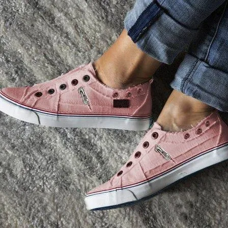 2019 Large Size Washed Denim Canvas Sneakers Female Large Size Flat Bottom Shoes Vulcanized Shoes Metal Buckle Single Shoes
2019 Large Size Washed Denim Canvas Sneakers Female Large Size Flat Bottom Shoes Vulcanized Shoes Metal Buckle Single Shoes
