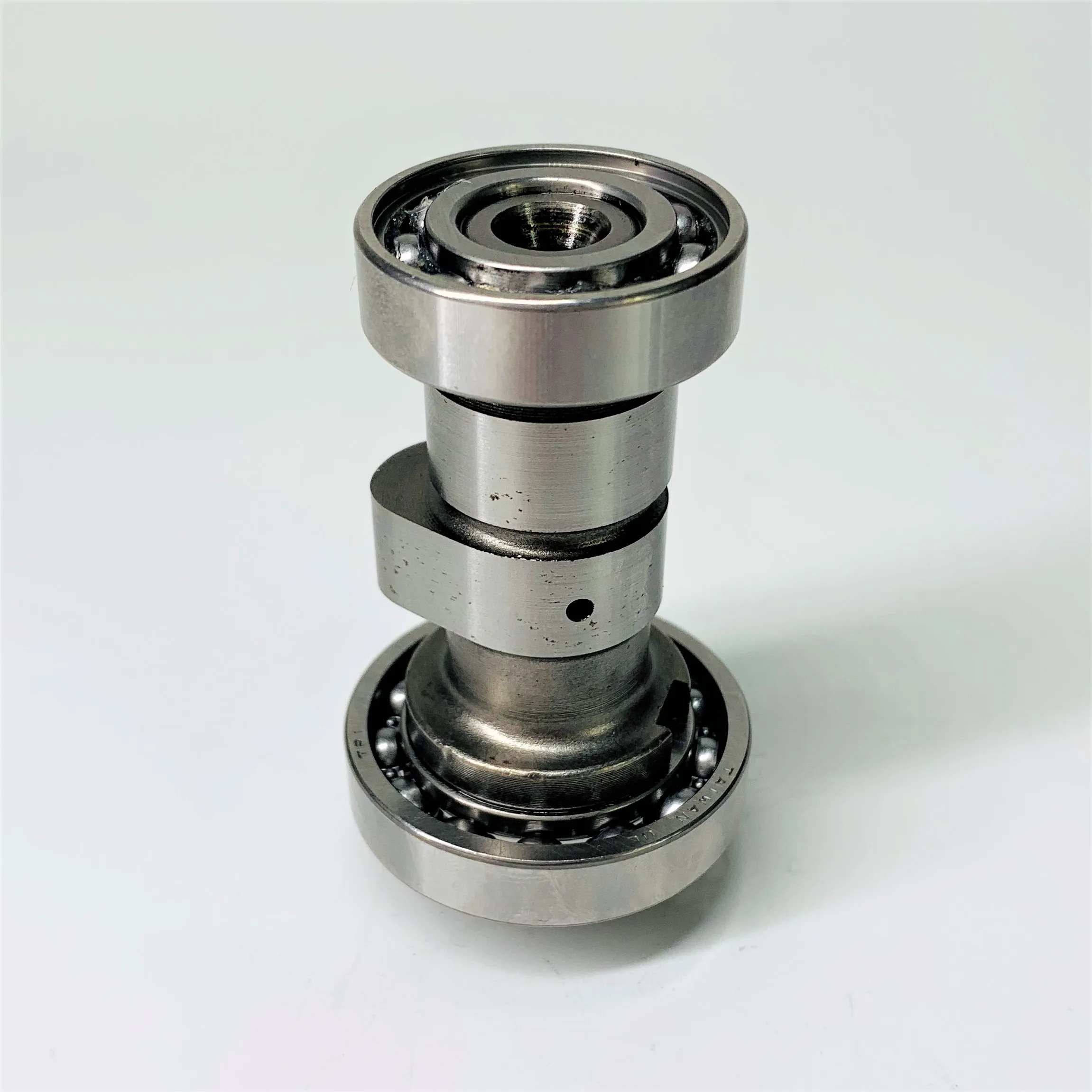 Camshaft for V125 AN GSR 125 big size 2 valves racing tuning engines and engine parts
Camshaft for V125 AN GSR 125 big size 2 valves racing tuning engines and engine parts