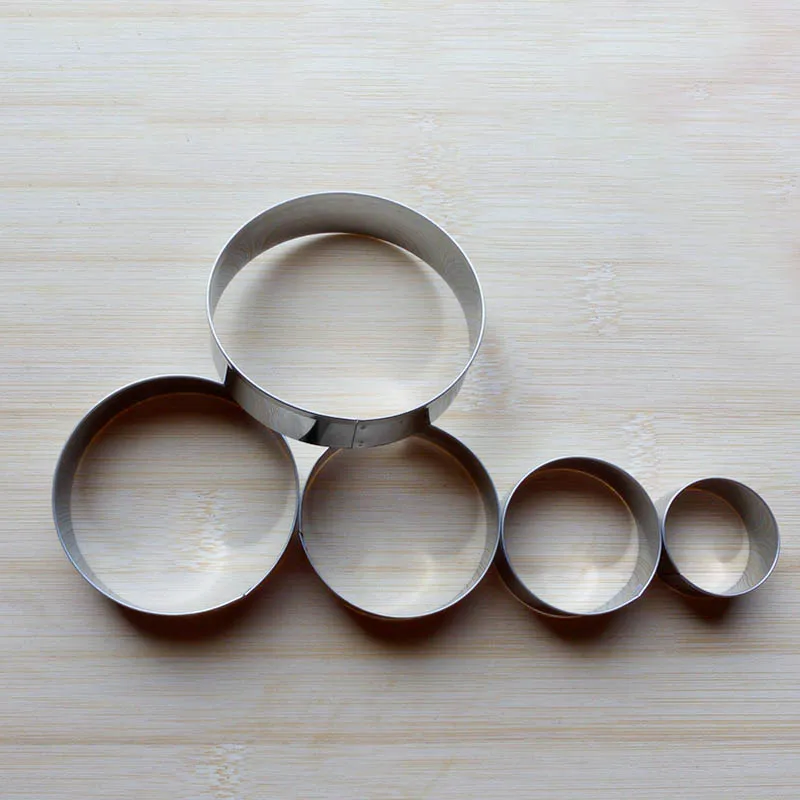 5Pcs Round Shape Portable Cake Fondant Mold Stainless Steel Biscuit Mould Baking Accessories Cookie Cutter Kitchen Gadgets
5Pcs Round Shape Portable Cake Fondant Mold Stainless Steel Biscuit Mould Baking Accessories Cookie Cutter Kitchen Gadgets