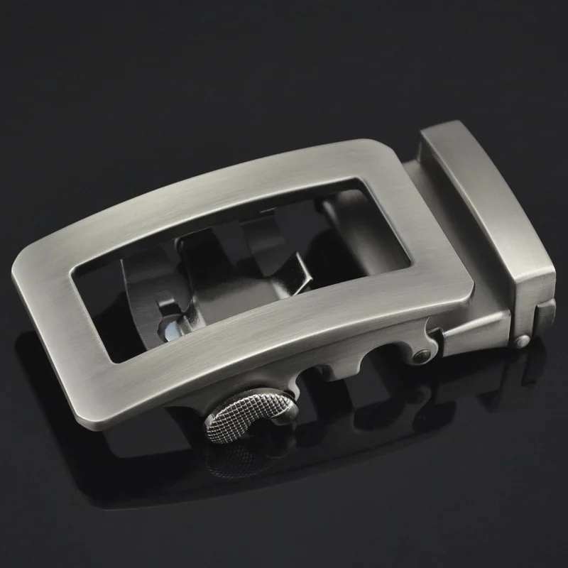 3.5cm Width Automatic Belt Buckle Men's Belt Luxury Leather Hollow Out Meatl Belt Buckle CE25-0828
3.5cm Width Automatic Belt Buckle Men's Belt Luxury Leather Hollow Out Meatl Belt Buckle CE25-0828