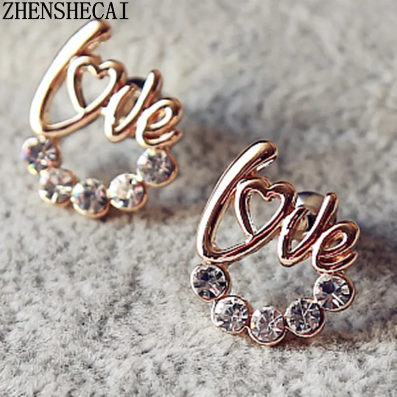 2017 Fashion Gold Love Earrings for Women Crystal Stud Boucle d'oreille Jewelry Brincos Bijoux Female Mujer Accessories e0271 
2017 Fashion Gold Love Earrings for Women Crystal Stud Boucle d'oreille Jewelry Brincos Bijoux Female Mujer Accessories e0271