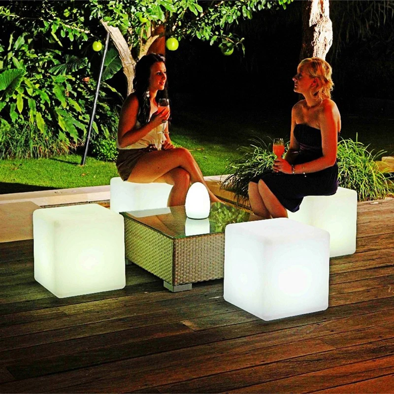 40*40*40CM LED Light Cube Stool Rechargeable 24Key Remote Control 16 Color-Changes Cubic Seat for LED Home Bar Garden
40*40*40CM LED Light Cube Stool Rechargeable 24Key Remote Control 16 Color-Changes Cubic Seat for LED Home Bar Garden