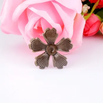Free shipping Retail 30Pcs Bronze Tone Filigree Wraps Flower Connectors Jewelry Findings 3.5x3.5cm F0321X3
Free shipping Retail 30Pcs Bronze Tone Filigree Wraps Flower Connectors Jewelry Findings 3.5x3.5cm F0321X3