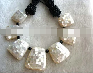 08150 UNIQUE! abalone shell AA white square necklace 20
08150 UNIQUE! abalone shell AA white square necklace 20