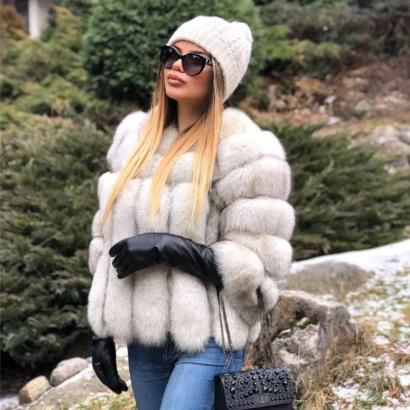 TOPFUR 2019 New Fashion Winter Female Short Coats Real Fur Coats For Women Natural Fox Fur Basic Jackets Three Quarter Sleeves
TOPFUR 2019 New Fashion Winter Female Short Coats Real Fur Coats For Women Natural Fox Fur Basic Jackets Three Quarter Sleeves
