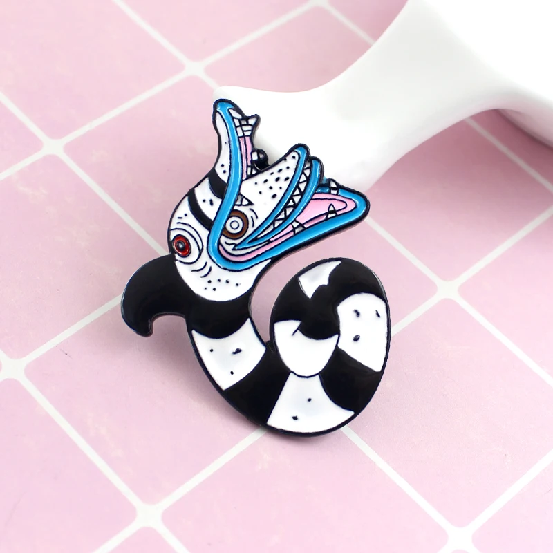 Big snake set small snake porcelain needle acupuncture personality decorative hat clothes bag decoration funny toy brooch
Big snake set small snake porcelain needle acupuncture personality decorative hat clothes bag decoration funny toy brooch