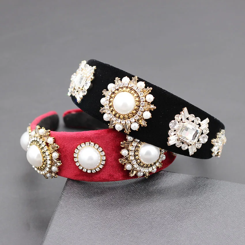 Pearl rhinestone star heavy duty headband Baroque heavy fabric fabric granules rhinestone luxury fashion dance show headband 869
Pearl rhinestone star heavy duty headband Baroque heavy fabric fabric granules rhinestone luxury fashion dance show headband 869