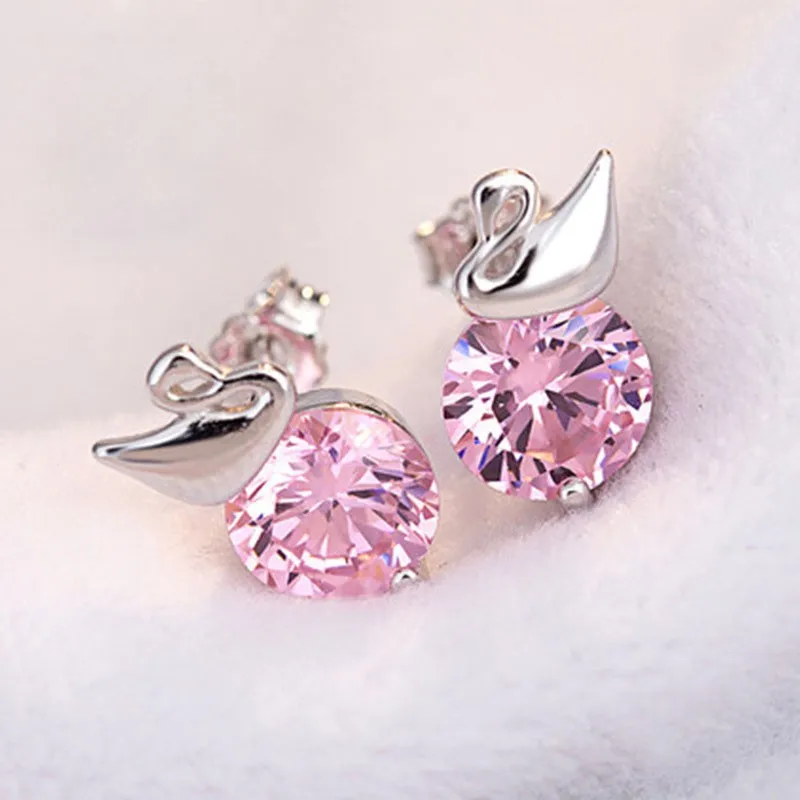 GIEMI Women Wedding Jewelry Pink White CZ 925 Sterling Silver Crystals Stud Earrings Elegant Swan Design Female Stud Earrings
GIEMI Women Wedding Jewelry Pink White CZ 925 Sterling Silver Crystals Stud Earrings Elegant Swan Design Female Stud Earrings