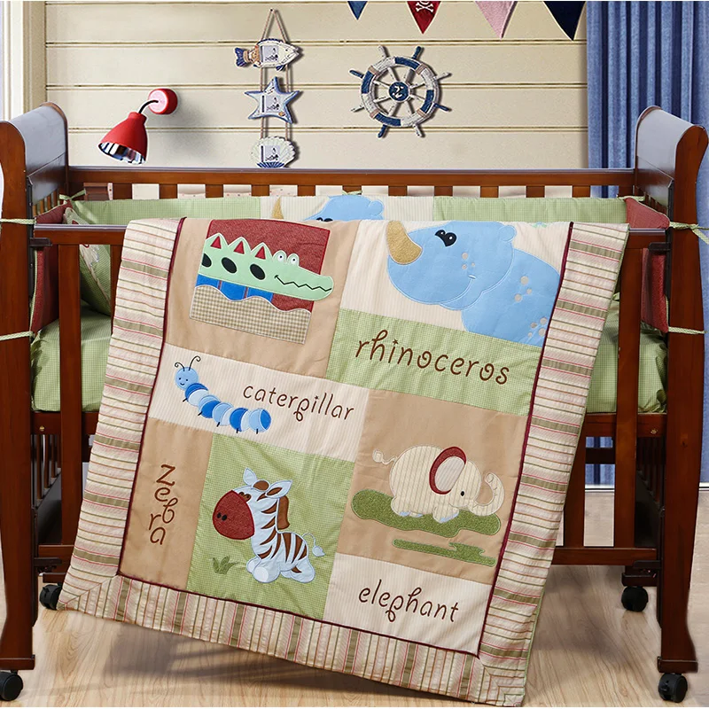 4PCS embroidered Baby bedding set crib bed set fitted sheet quilt child bedding set,include(bumper+duvet+sheet+pillow)
4PCS embroidered Baby bedding set crib bed set fitted sheet quilt child bedding set,include(bumper+duvet+sheet+pillow)