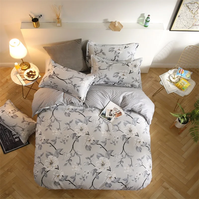 Pastoral Gray white flower Fabric Bedding Queen King Size Duvet Cover Set Plant Flowers Reactive Print Soft Bedding Set for Home
Pastoral Gray white flower Fabric Bedding Queen King Size Duvet Cover Set Plant Flowers Reactive Print Soft Bedding Set for Home