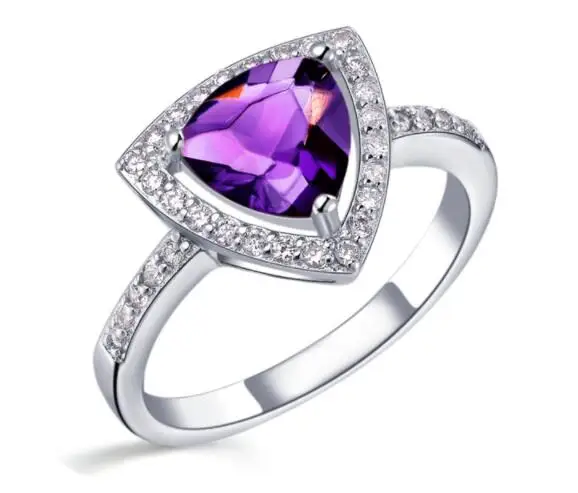 Fast Shipping European Brand 925 Sterling Silver Needle Women Wedding Rings Triangle Shape Cubic Zircon Ring
Fast Shipping European Brand 925 Sterling Silver Needle Women Wedding Rings Triangle Shape Cubic Zircon Ring